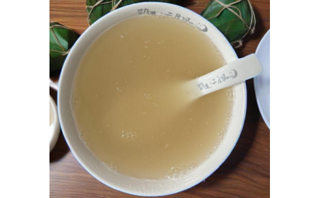 艾葉清，葛根潤：古法野生葛根粉的現(xiàn)代端午儀式感